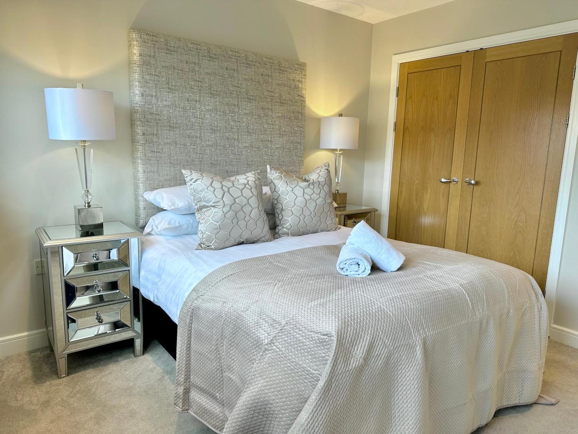 Superior Apartment In Cardiff City Centre 외부 사진