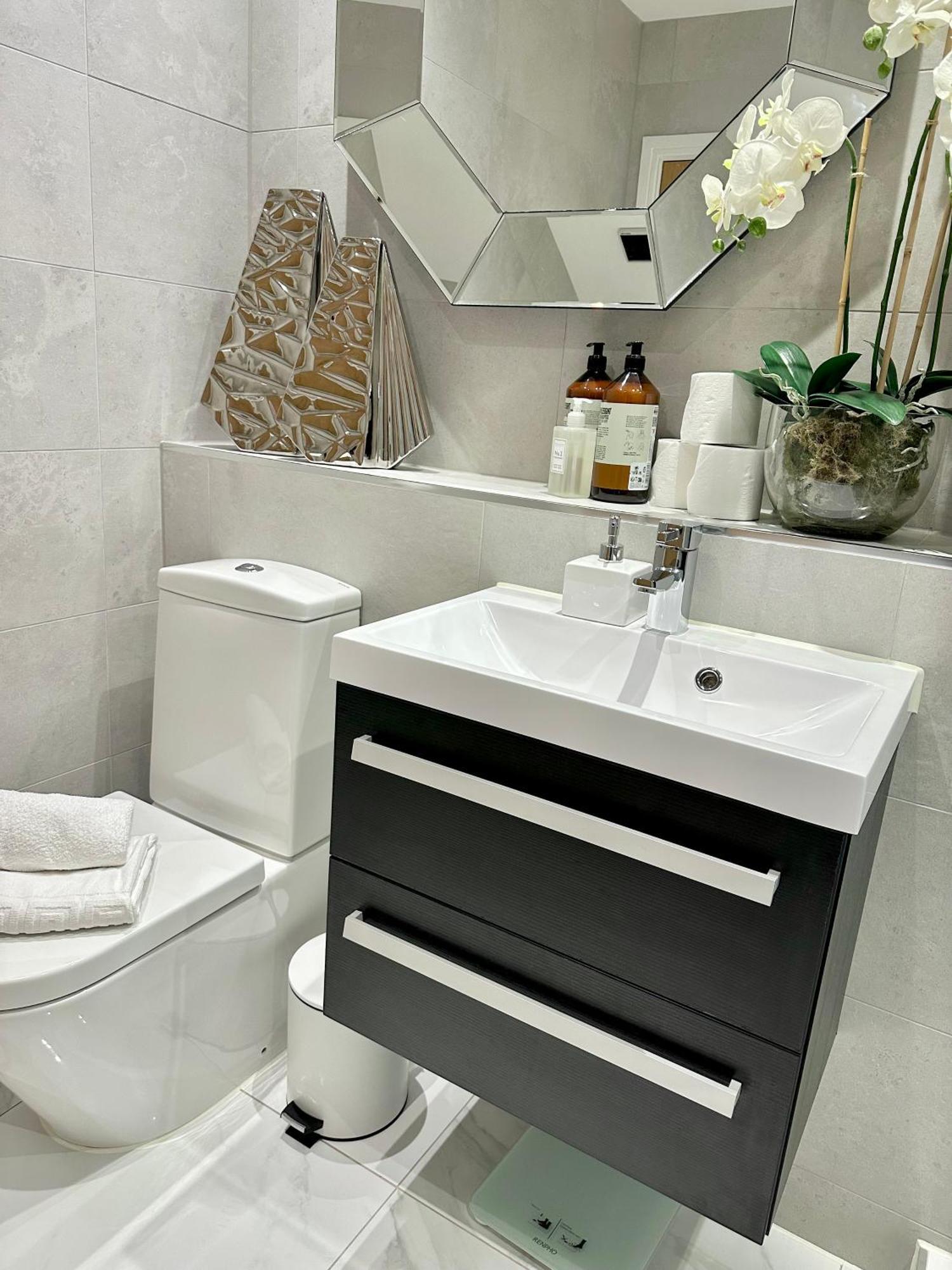 Superior Apartment In Cardiff City Centre 외부 사진