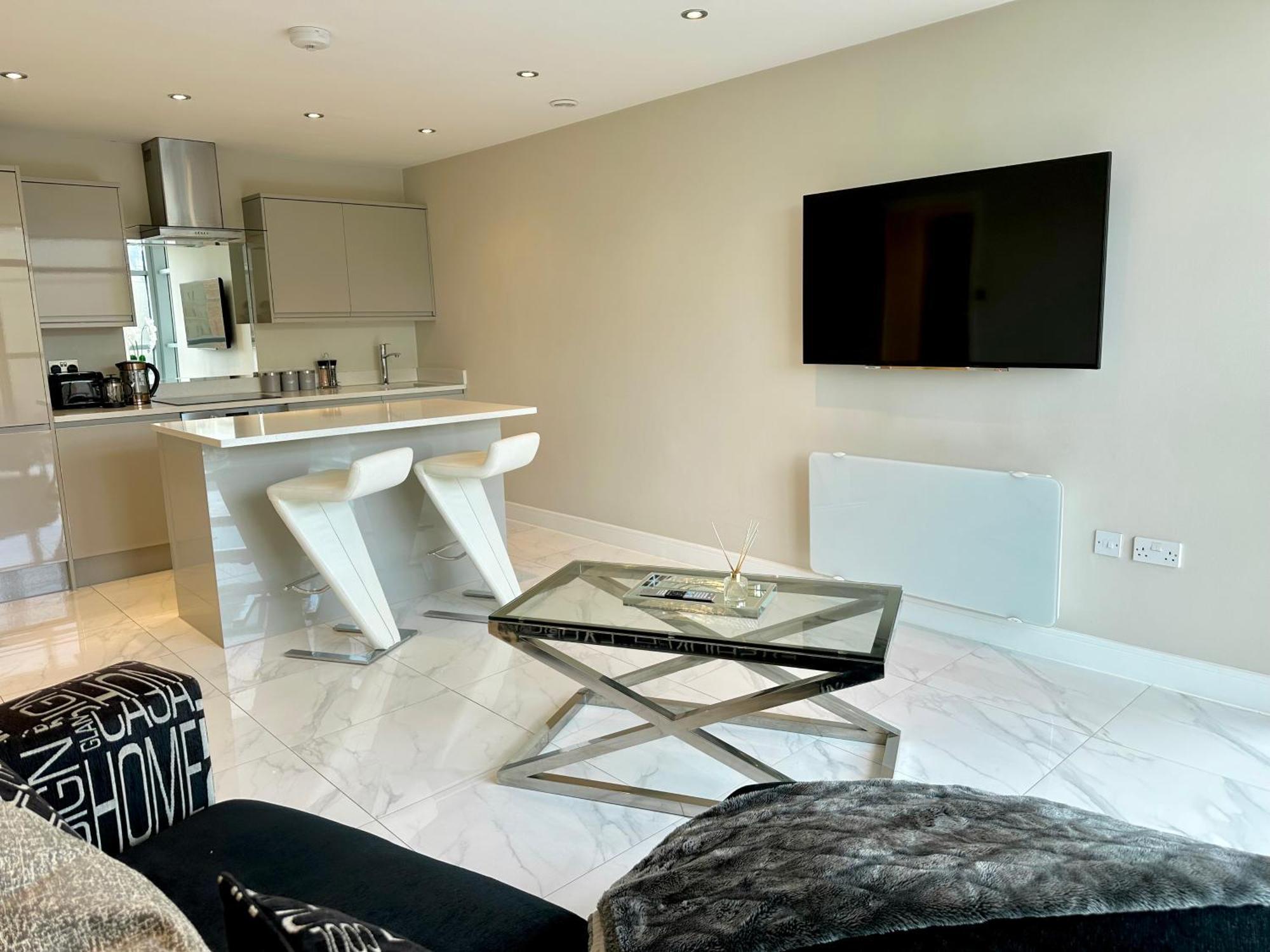 Superior Apartment In Cardiff City Centre 외부 사진